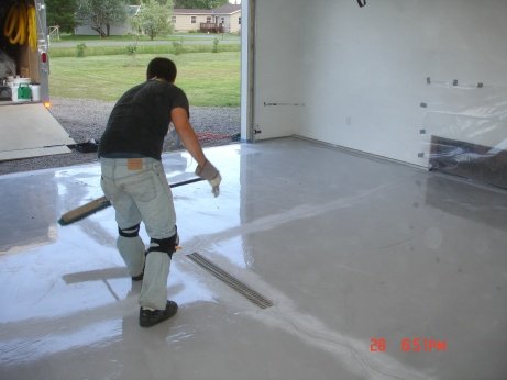 Showing Crack Repairs